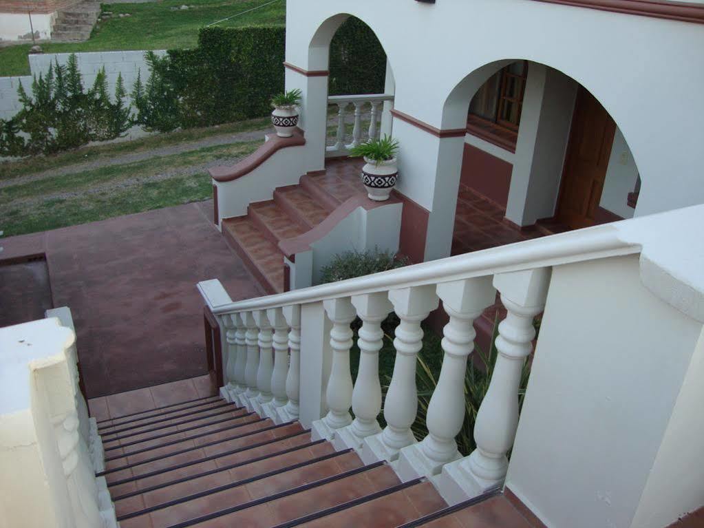 Posada Del Infinito Capilla del Monte Ngoại thất bức ảnh